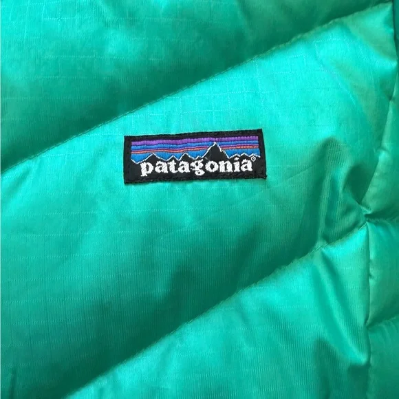 Patagonia Teal Puffer Jacket - Picture 5 of 6